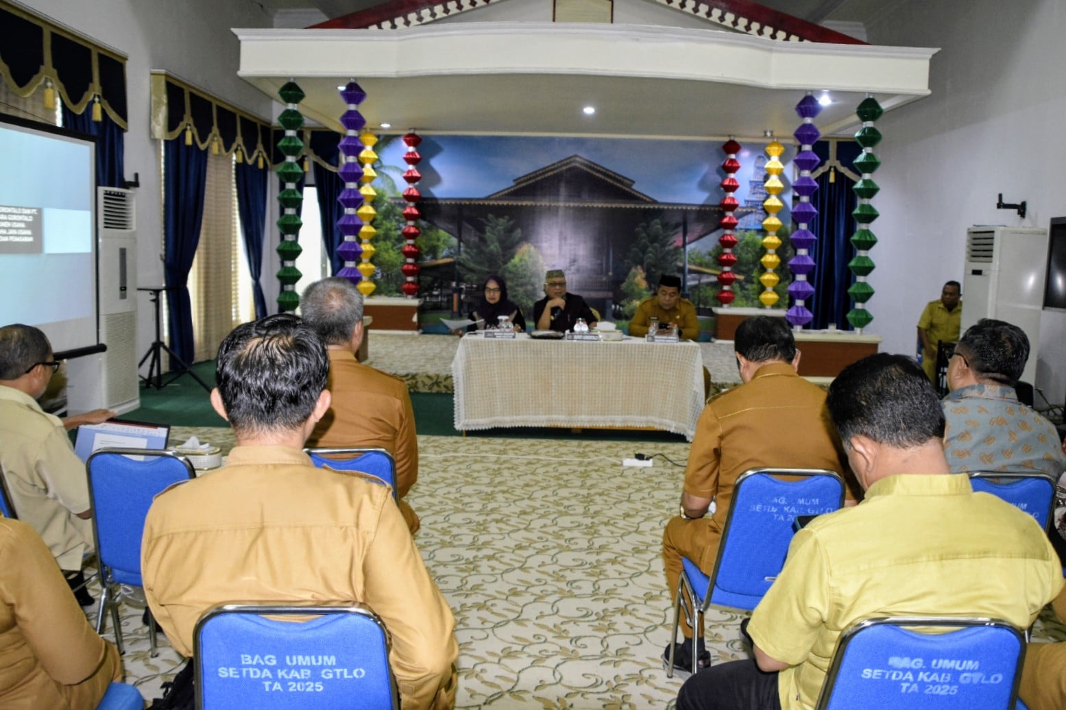 Pemkab Gorontalo Perkuat Program Penggemukan Sapi dan UMKM Perempuan