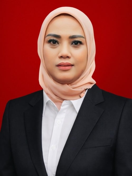 RISMAWATY ARSYAD, SE, M.Si